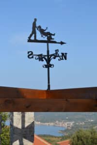 Woman In A Wheelbarrow Weathervane - Image 2